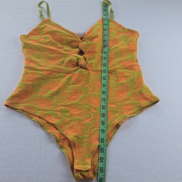 Zara -636 Cut Out Jacquard Lime Green and Tangerine Orange Floral Bodysuit Large - Picture 7 of 8